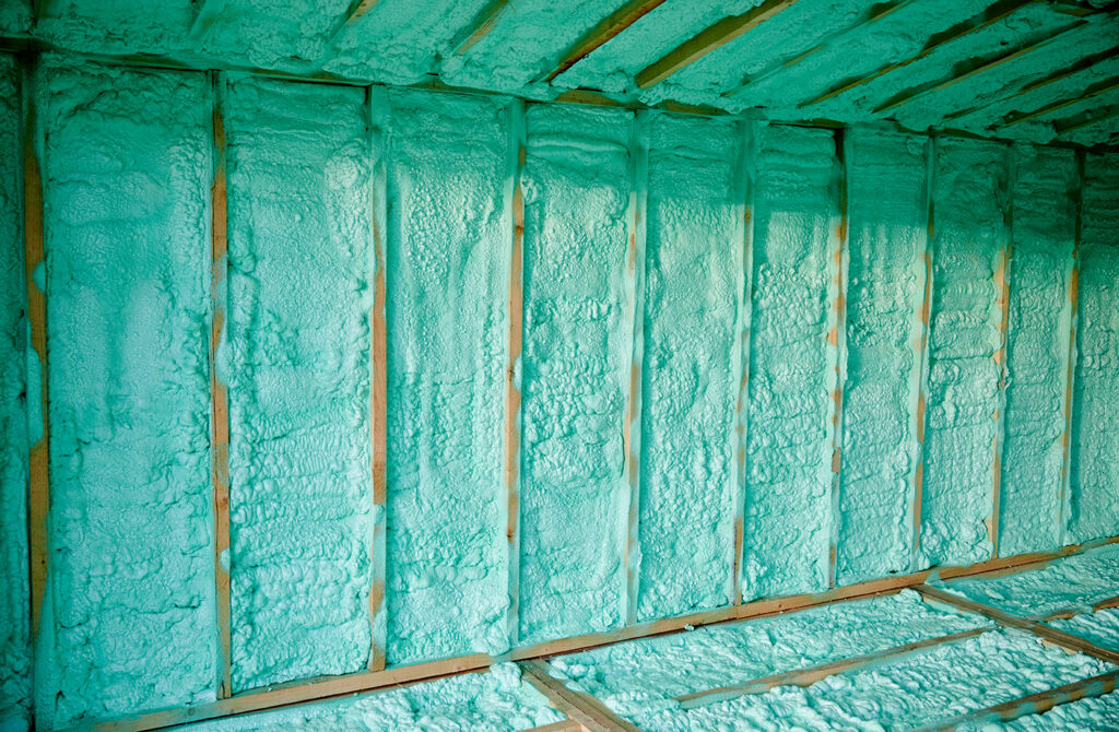 Closed-Cell Wall Foam Insulation